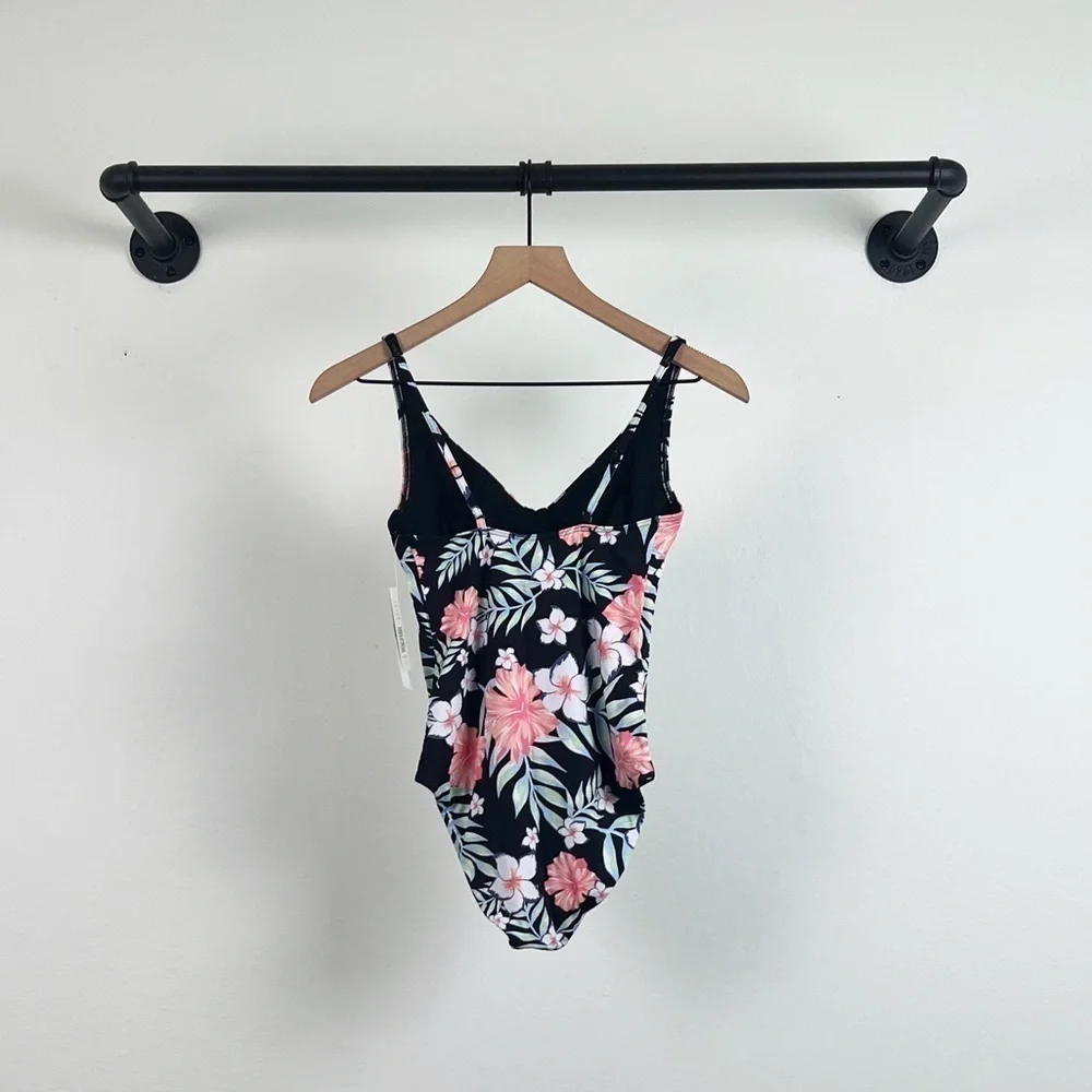 NWT Roxy Printed Beach Classics One-Piece Swimsuit Tropical Floral